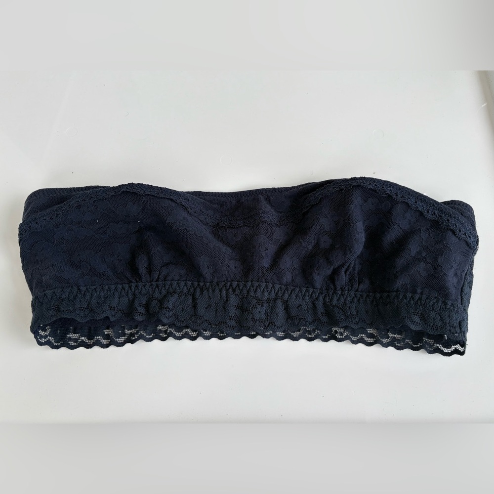 Gilly Hicks Hollister Tube Lace  Bra size Large